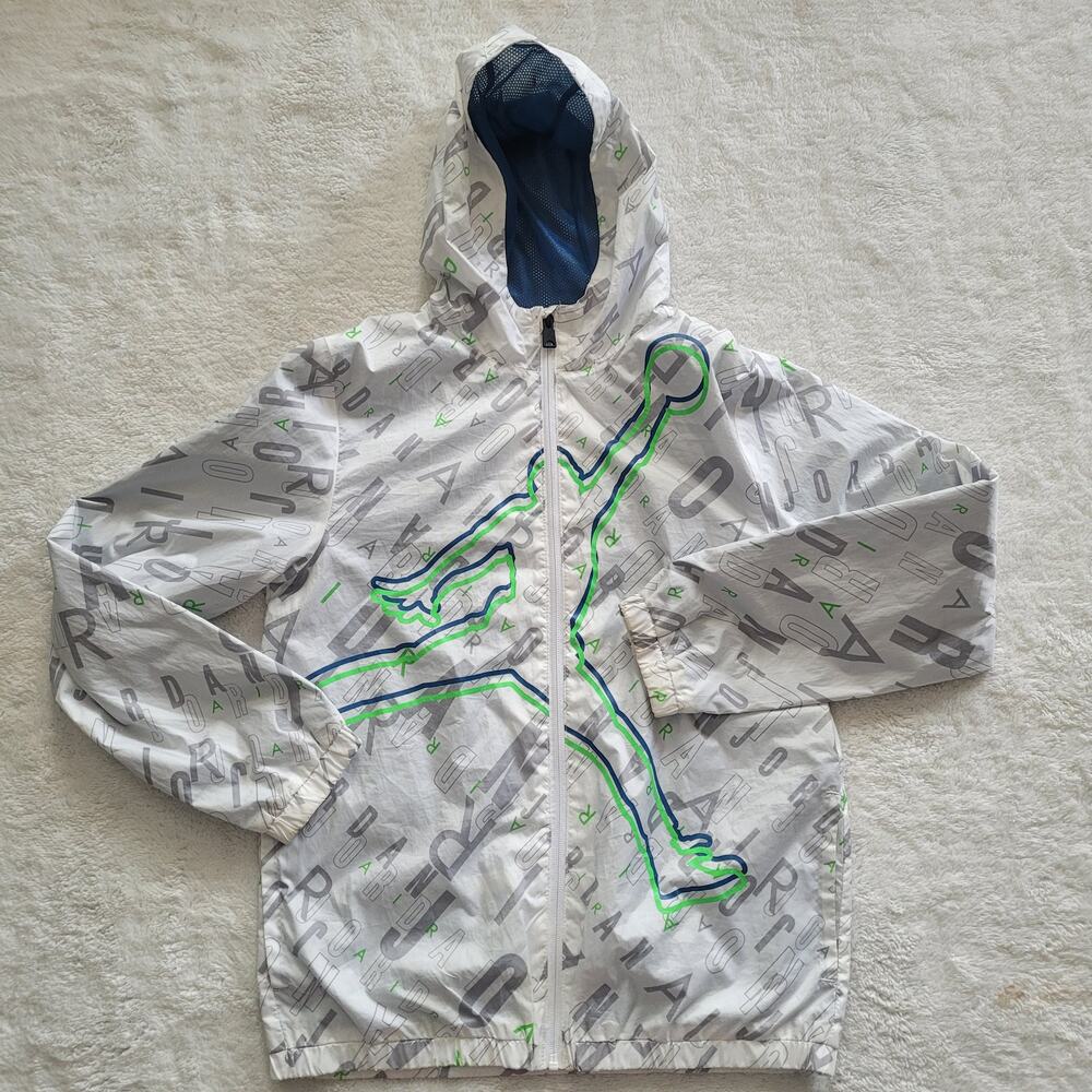 Youth Nike Windbreaker Jacket with hood